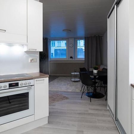 Cozy Roomy Studio Flat Next To Tram Stop @ Kallio เฮลซิงกิ ภายนอก รูปภาพ